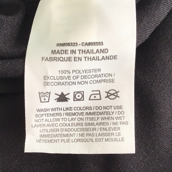 Nike - women’s Black Athletic Tank Top - Picture 7 of 9